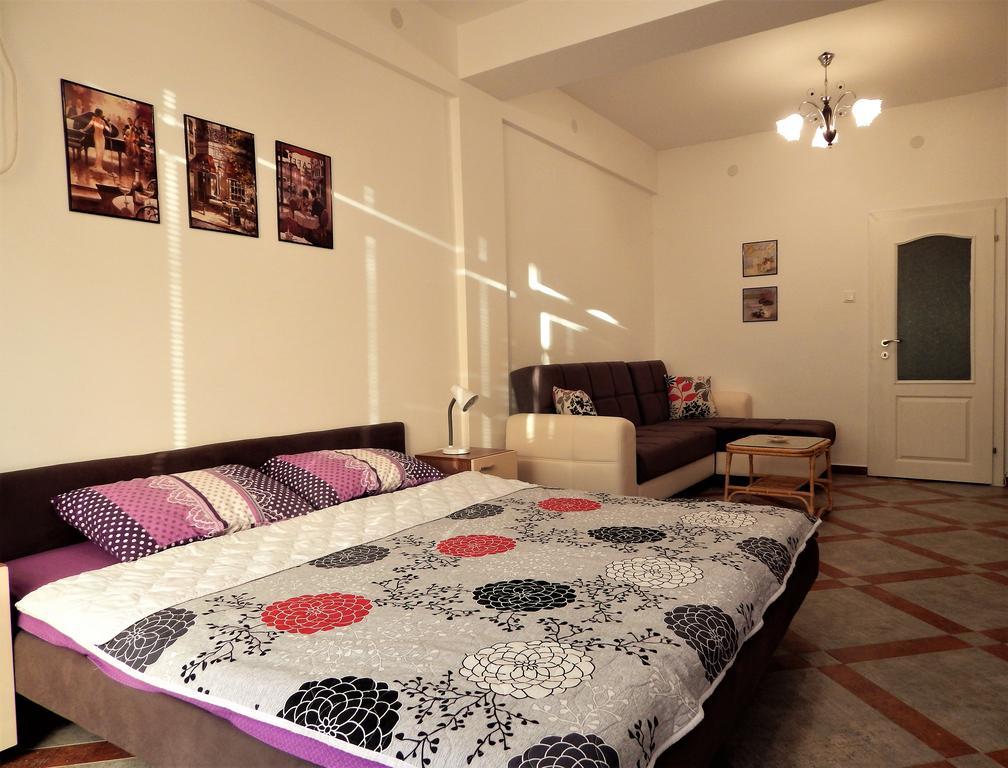 Paskali Apartment โอครีด ภายนอก รูปภาพ